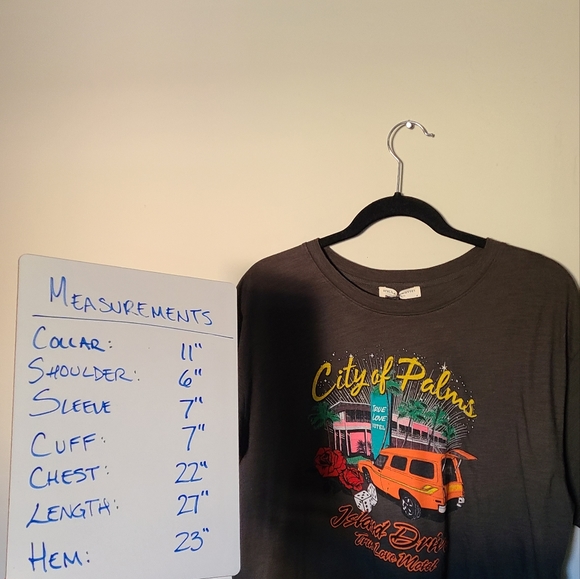 SWAPPED - NWOT City of Palms Tee - Picture 4 of 10